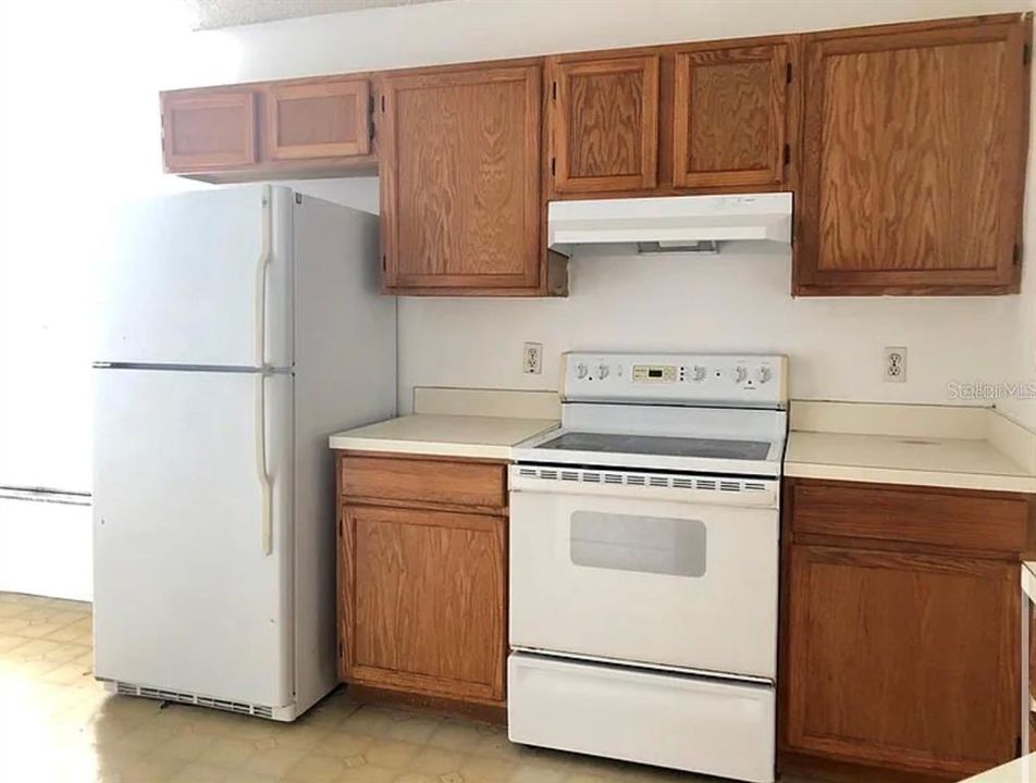 For Rent: $2,250 (3 beds, 2 baths, 1687 Square Feet)