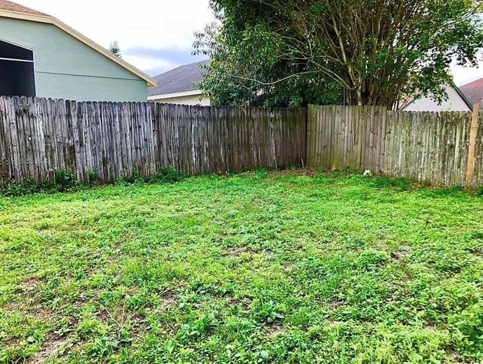 For Rent: $2,250 (3 beds, 2 baths, 1687 Square Feet)