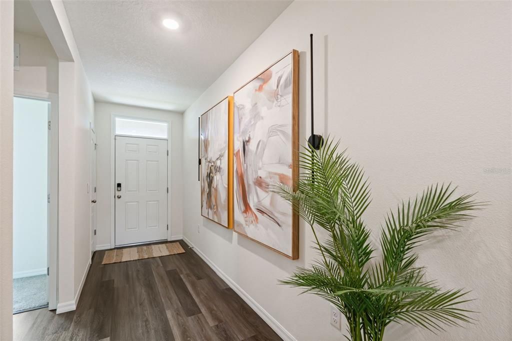 En Venta: $472,990 (4 camas, 2 baños, 1828 Pies cuadrados)