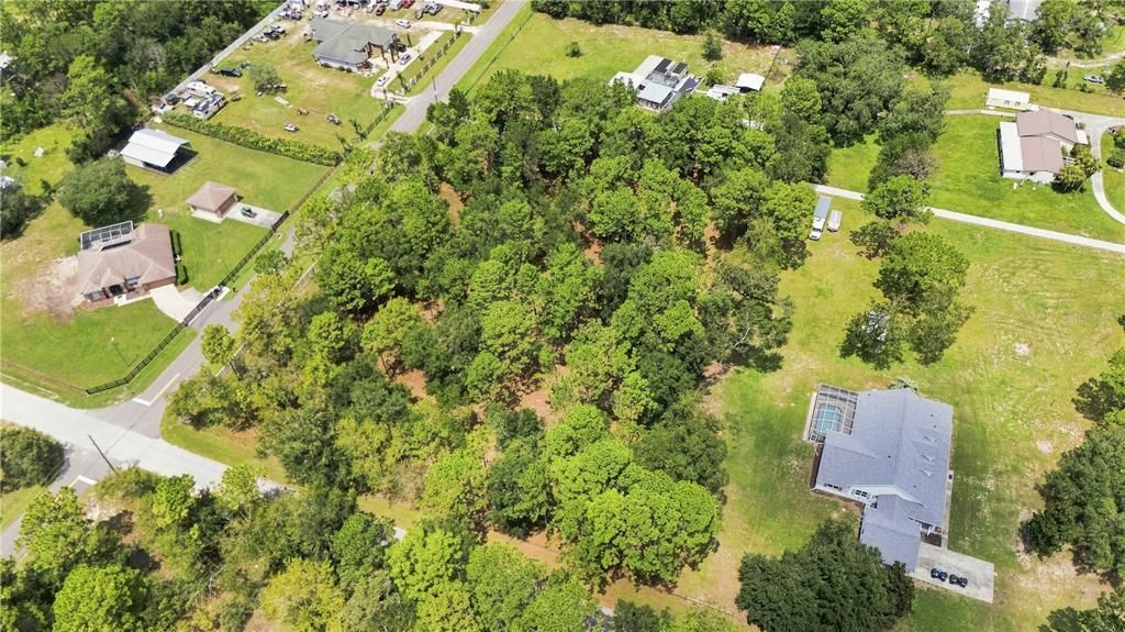 На продажу: $100,000 (1.30 acres)