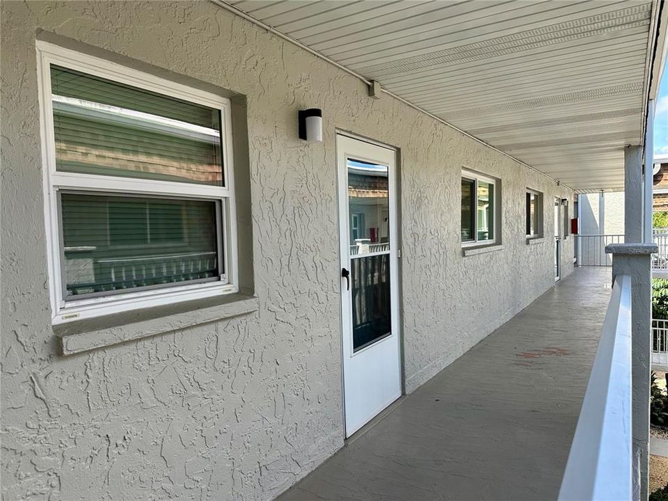 En Venta: $140,000 (2 camas, 2 baños, 932 Pies cuadrados)