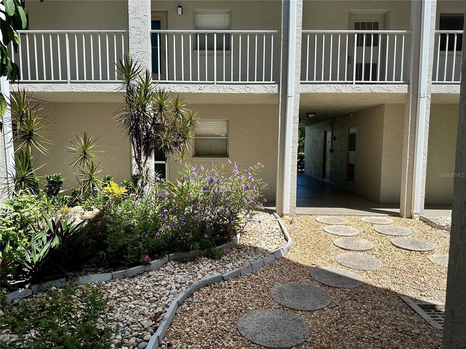 En Venta: $140,000 (2 camas, 2 baños, 932 Pies cuadrados)