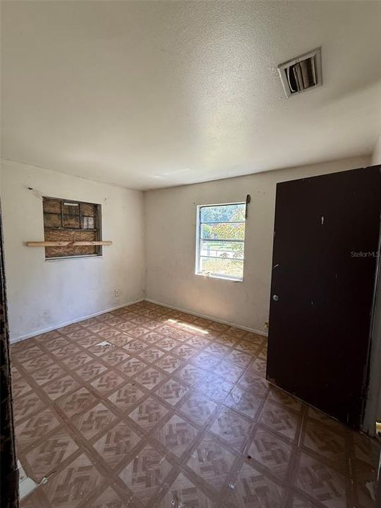 En Venta: $224,900 (3 camas, 2 baños, 1425 Pies cuadrados)