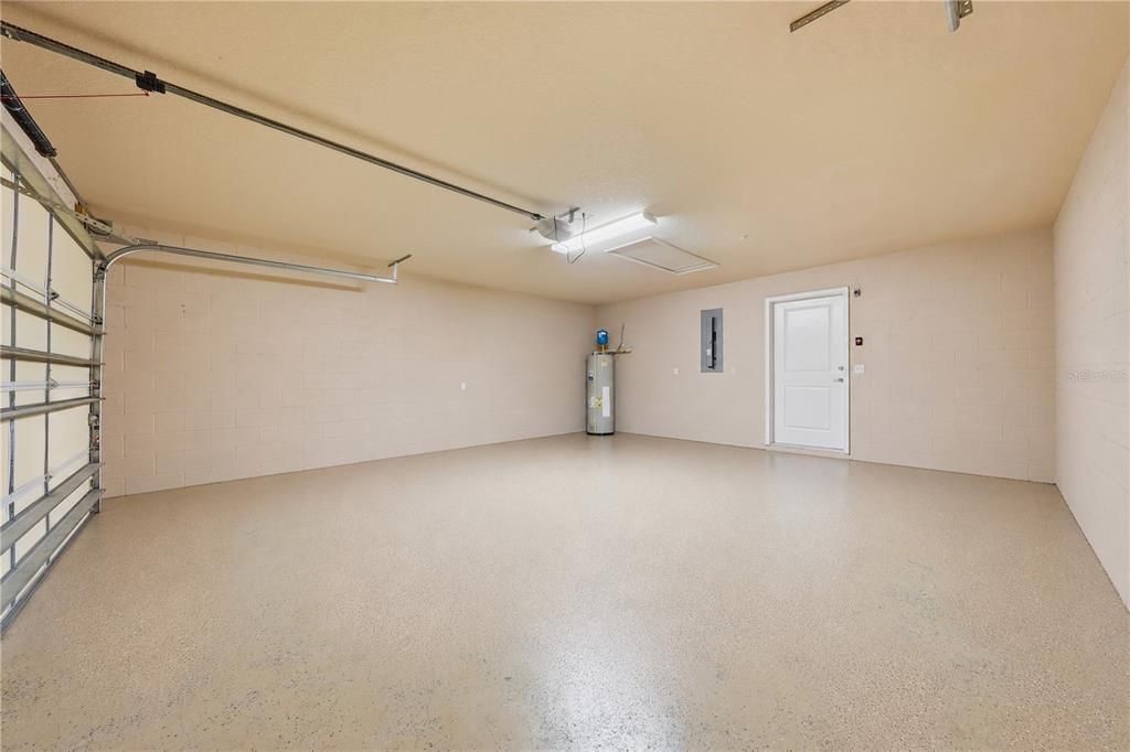 En Venta: $349,900 (2 camas, 3 baños, 1375 Pies cuadrados)