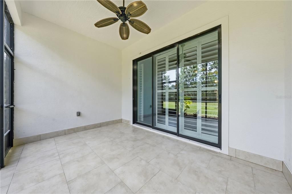 En Venta: $349,900 (2 camas, 3 baños, 1375 Pies cuadrados)