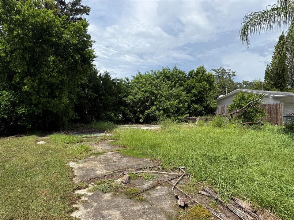 En Venta: $49,990 (0.12 acres)