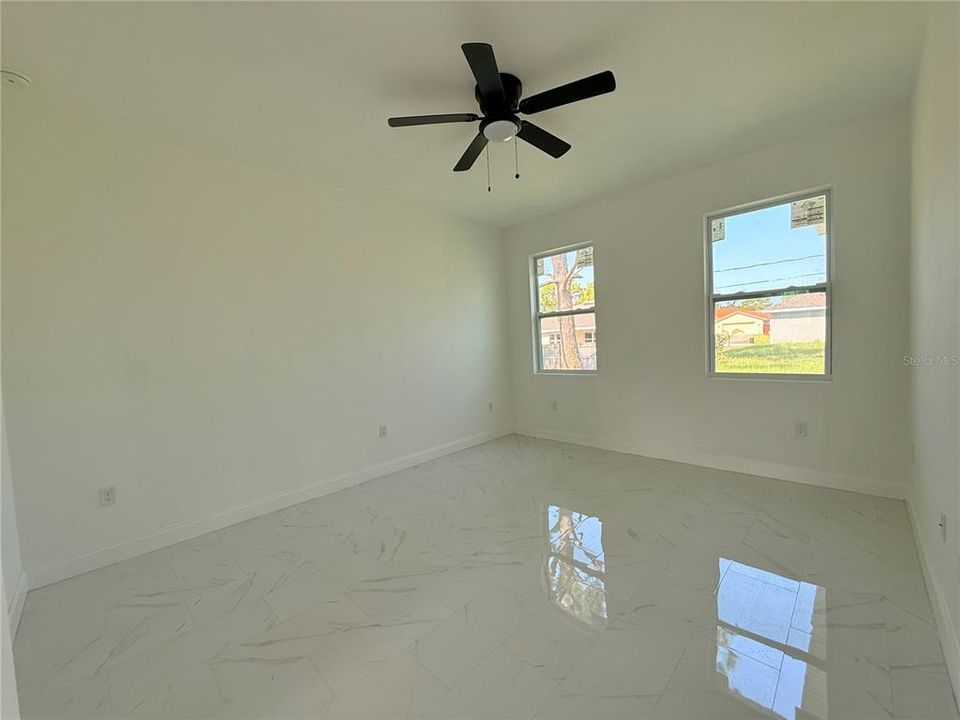 For Sale: $398,000 (3 beds, 2 baths, 1845 Square Feet)