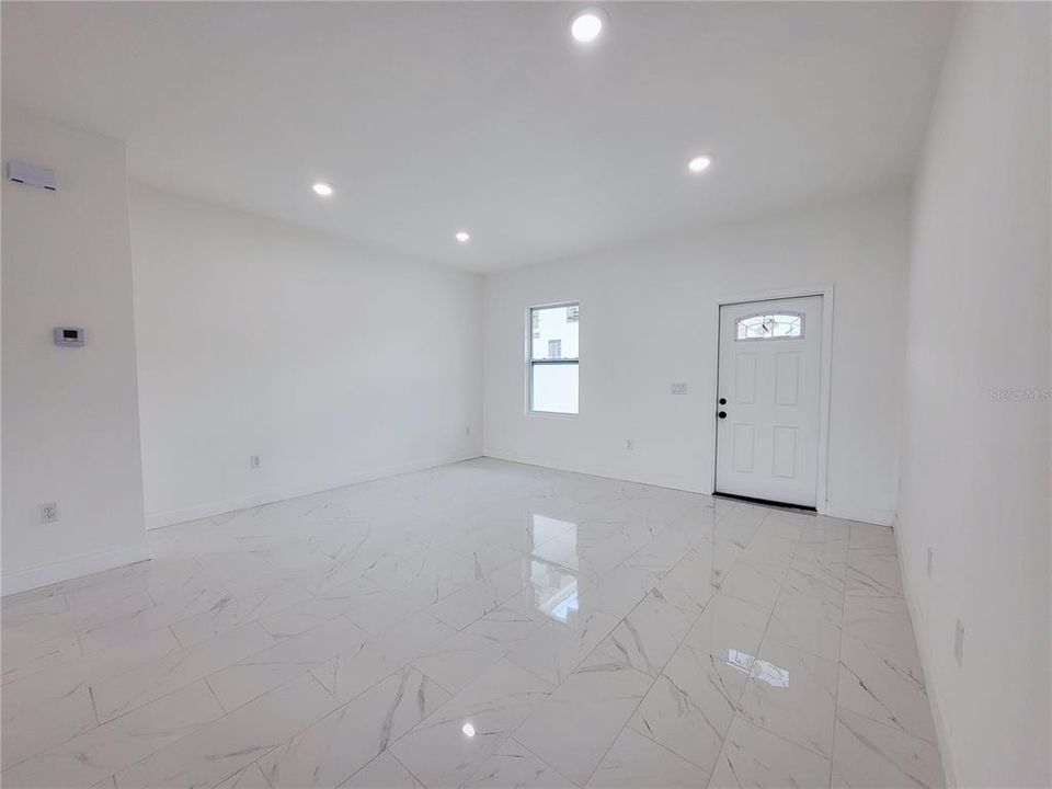 For Sale: $398,000 (3 beds, 2 baths, 1845 Square Feet)