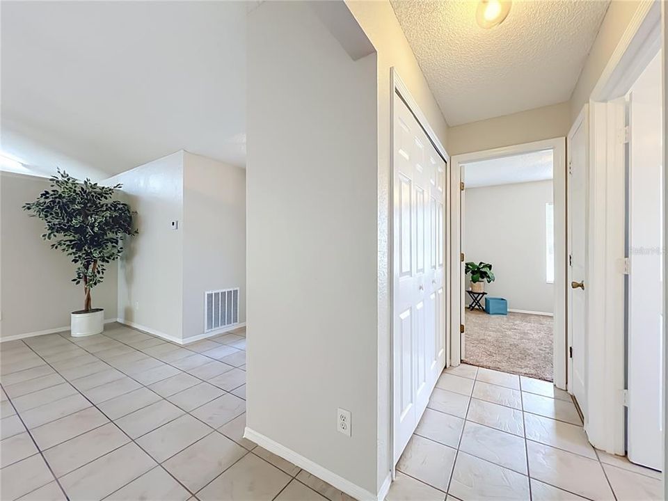For Sale: $385,000 (3 beds, 2 baths, 1376 Square Feet)