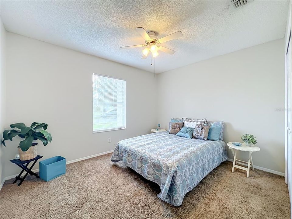 For Sale: $385,000 (3 beds, 2 baths, 1376 Square Feet)