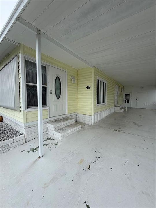 For Sale: $170,000 (2 beds, 2 baths, 960 Square Feet)