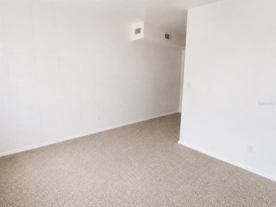 В аренду: $2,000 (2 спален, 1 ванн, 980 Квадратных фут)