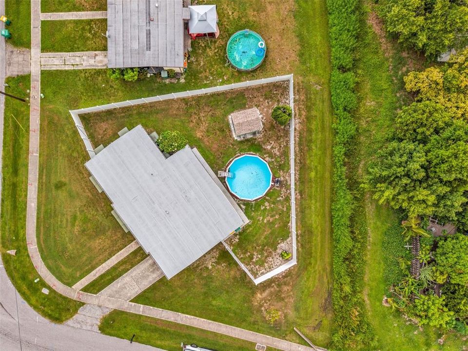 На продажу: $184,800 (2 спален, 1 ванн, 812 Квадратных фут)