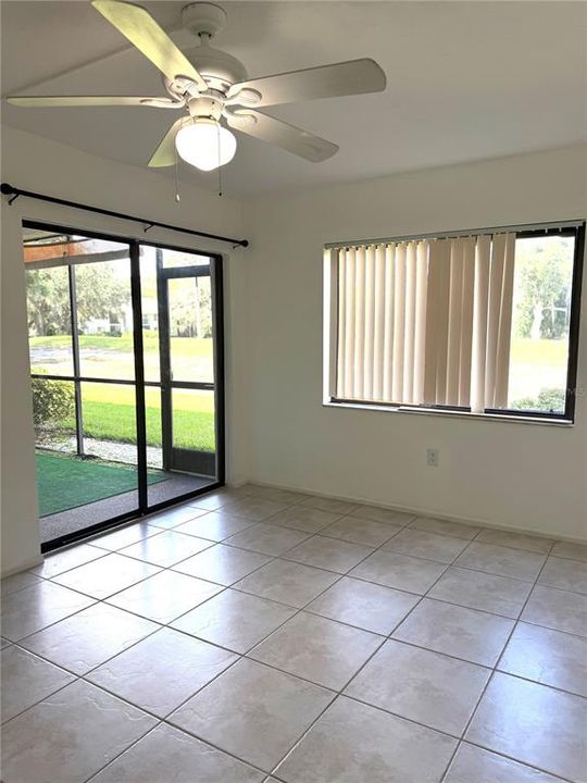 En Venta: $208,000 (2 camas, 2 baños, 983 Pies cuadrados)