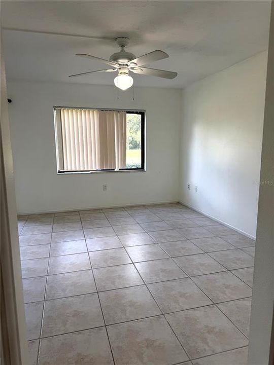 En Venta: $208,000 (2 camas, 2 baños, 983 Pies cuadrados)