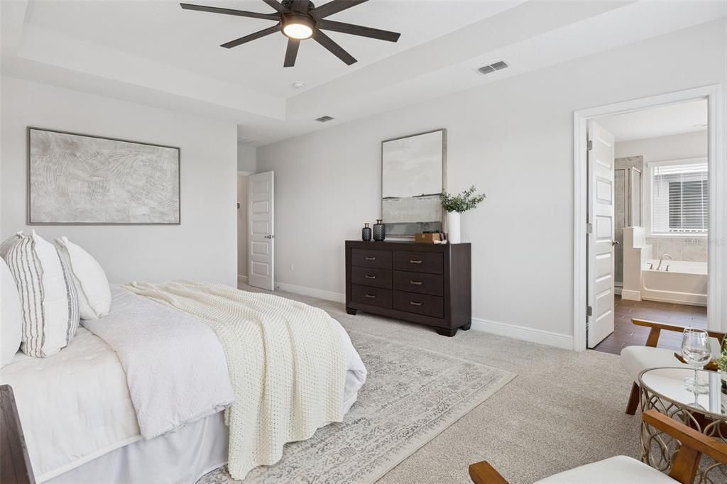 For Sale: $825,000 (4 beds, 3 baths, 2921 Square Feet)