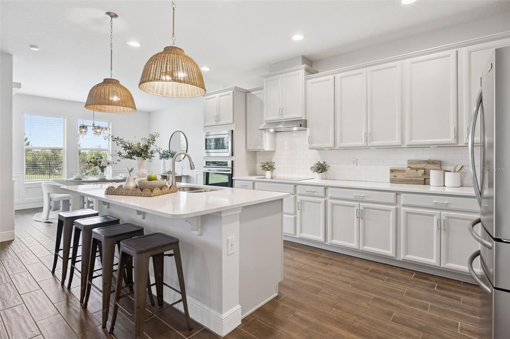 For Sale: $825,000 (4 beds, 3 baths, 2921 Square Feet)