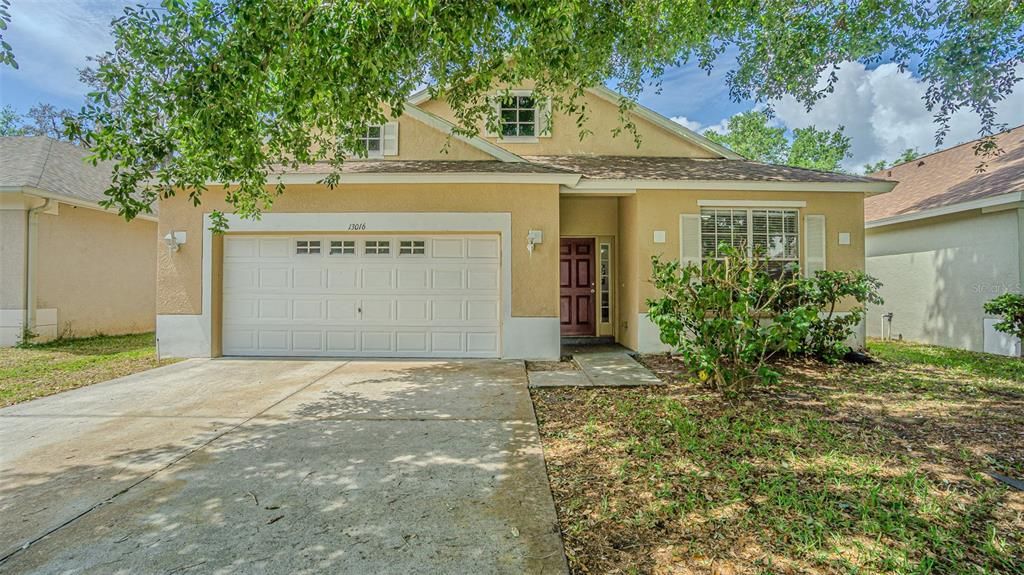 For Rent: $2,500 (4 beds, 2 baths, 1922 Square Feet)