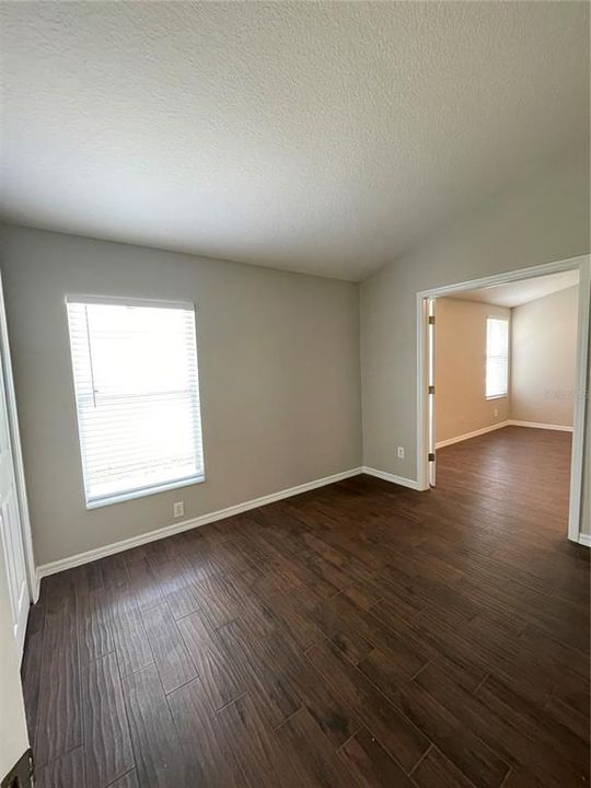 En Renta: $2,950 (4 camas, 2 baños, 1921 Pies cuadrados)