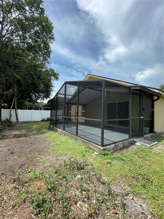 En Renta: $2,950 (4 camas, 2 baños, 1921 Pies cuadrados)