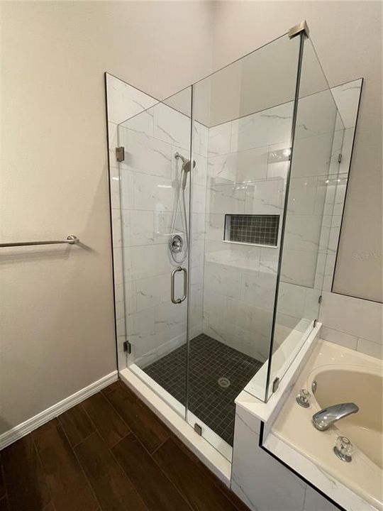 En Renta: $2,950 (4 camas, 2 baños, 1921 Pies cuadrados)