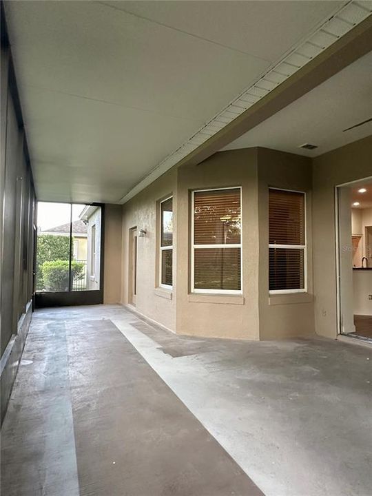 For Rent: $3,500 (3 beds, 2 baths, 1981 Square Feet)