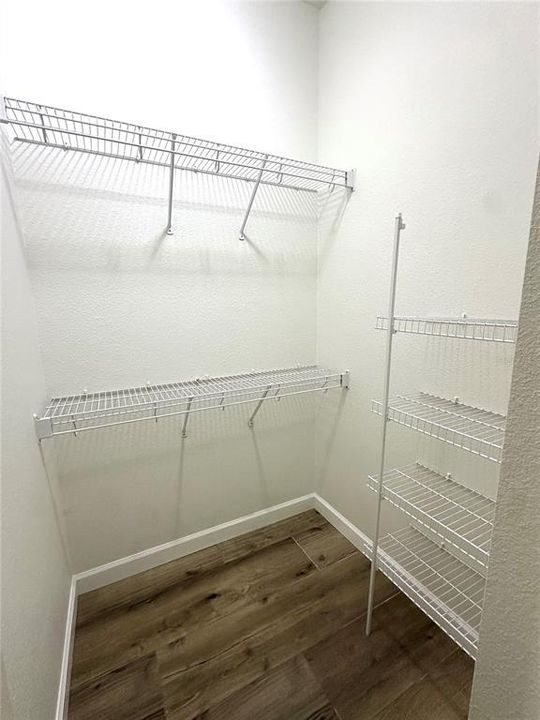 For Rent: $3,500 (3 beds, 2 baths, 1981 Square Feet)