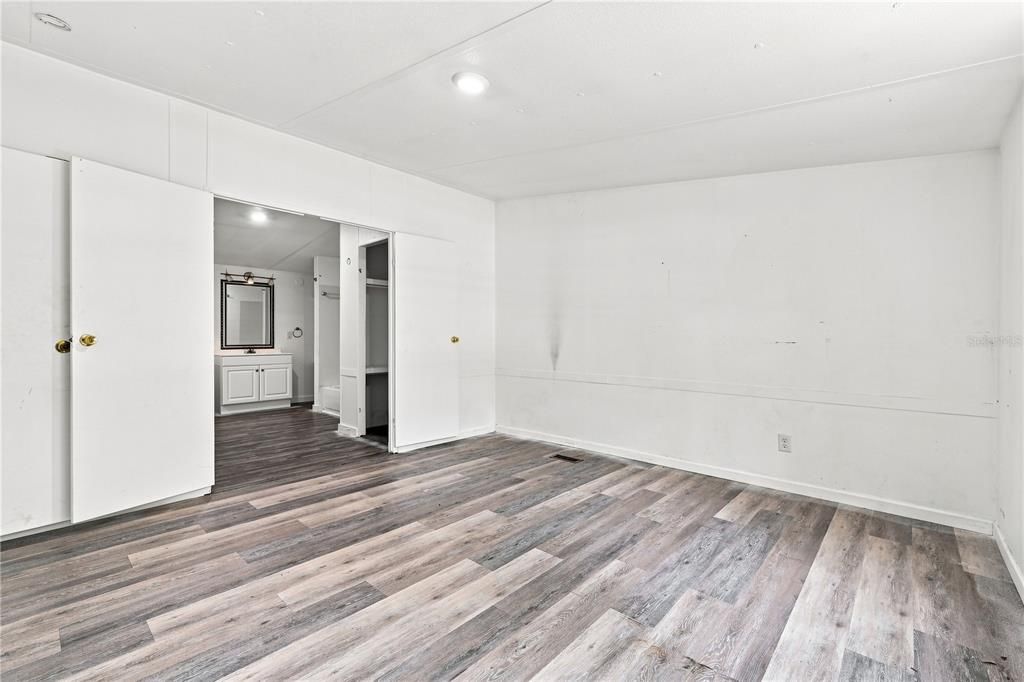 На продажу: $165,000 (3 спален, 2 ванн, 1620 Квадратных фут)