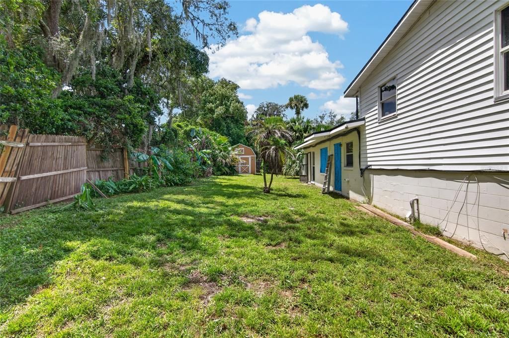 For Sale: $1,200,000 (3 beds, 2 baths, 1487 Square Feet)