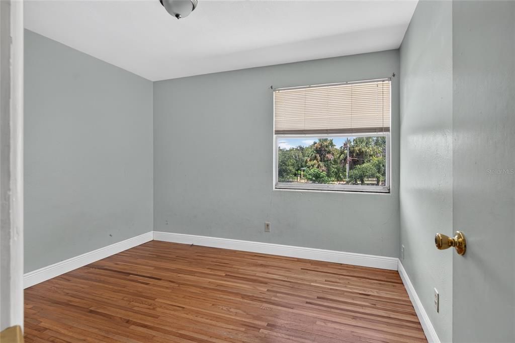 For Sale: $1,200,000 (3 beds, 2 baths, 1487 Square Feet)