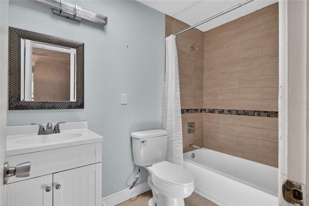 For Sale: $1,200,000 (3 beds, 2 baths, 1487 Square Feet)