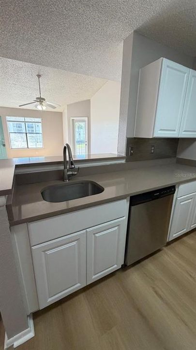 For Rent: $1,500 (2 beds, 2 baths, 1130 Square Feet)