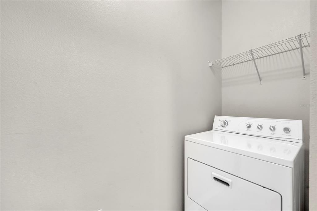 В аренду: $1,850 (2 спален, 2 ванн, 1276 Квадратных фут)