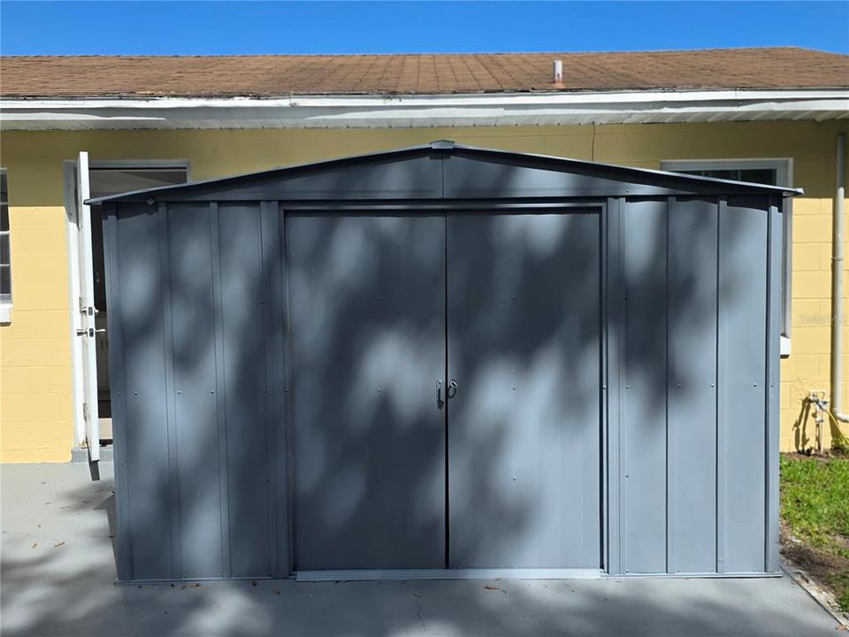 For Rent: $2,000 (2 beds, 1 baths, 759 Square Feet)