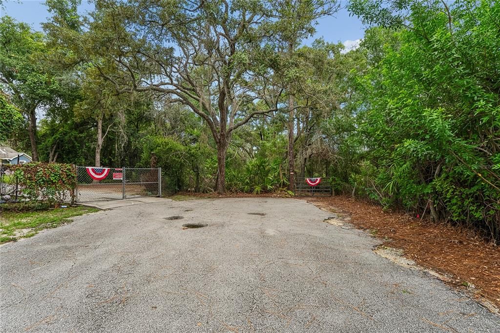For Sale: $415,000 (3 beds, 2 baths, 1340 Square Feet)
