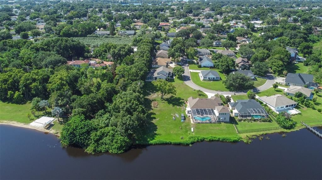 For Sale: $760,000 (5 beds, 3 baths, 3694 Square Feet)