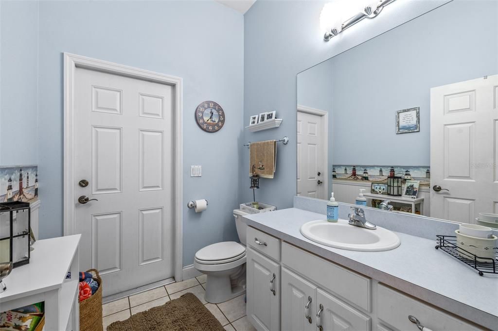 For Sale: $760,000 (5 beds, 3 baths, 3694 Square Feet)