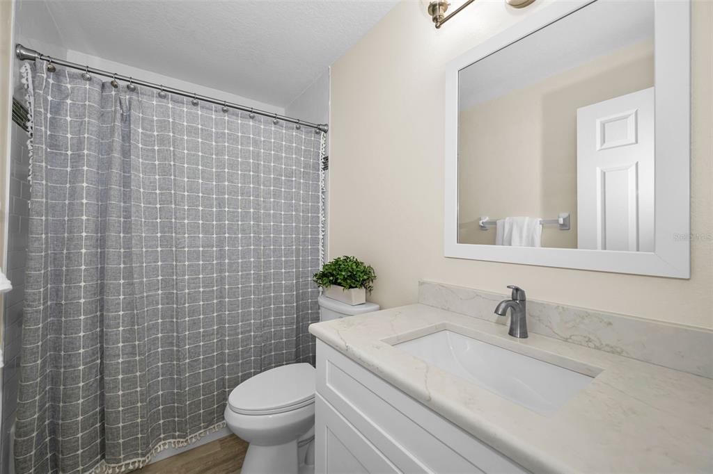 En Venta: $449,900 (3 camas, 2 baños, 1674 Pies cuadrados)