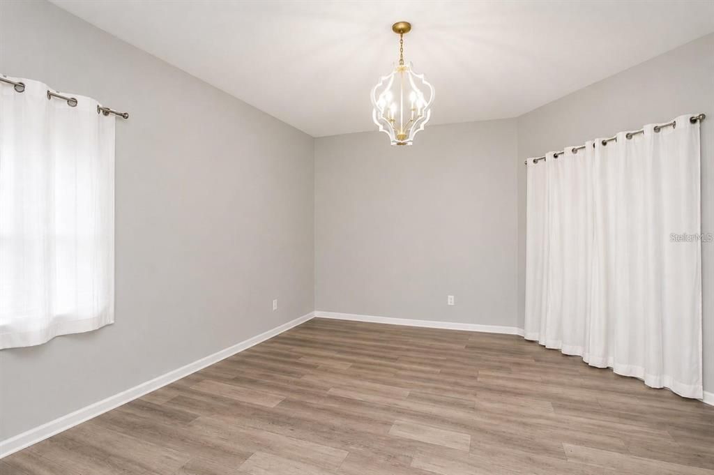 For Rent: $2,500 (3 beds, 2 baths, 1950 Square Feet)