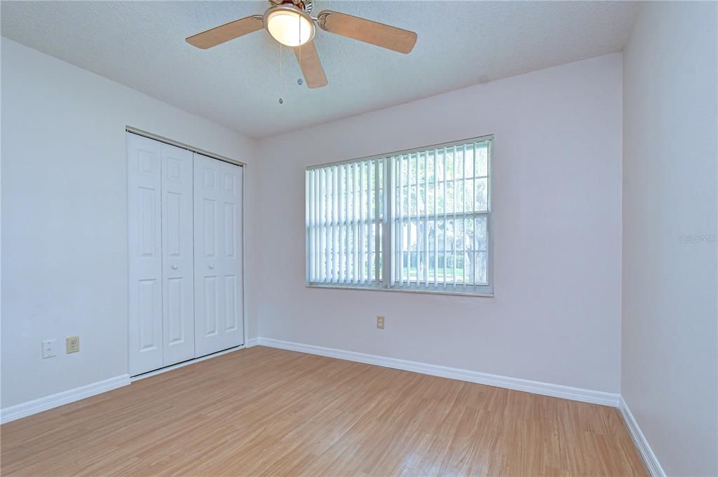 Active With Contract: $419,900 (3 beds, 2 baths, 1543 Square Feet)