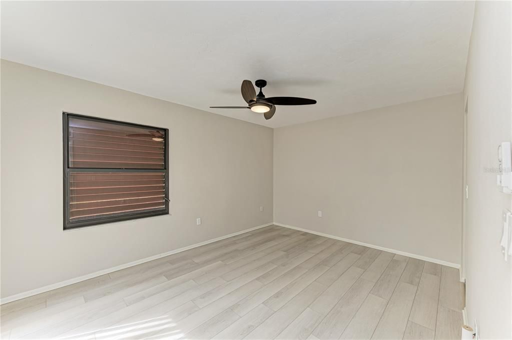 En Venta: $239,000 (2 camas, 2 baños, 1545 Pies cuadrados)