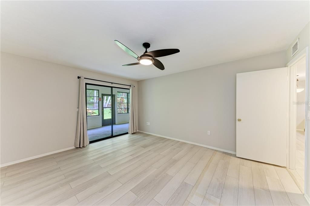 En Venta: $239,000 (2 camas, 2 baños, 1545 Pies cuadrados)