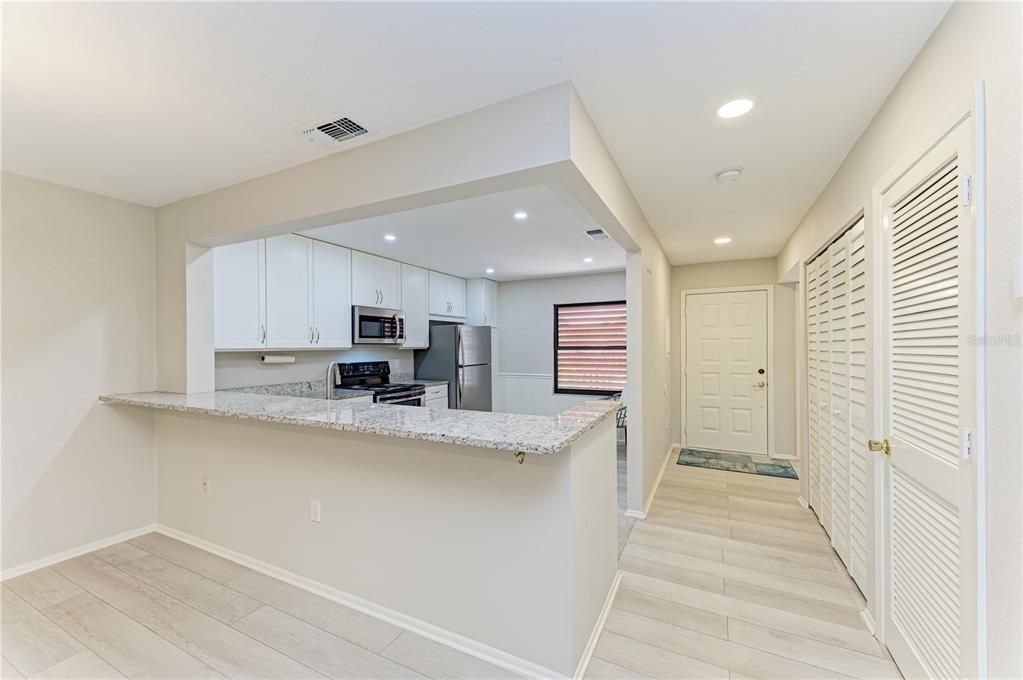 En Venta: $239,000 (2 camas, 2 baños, 1545 Pies cuadrados)