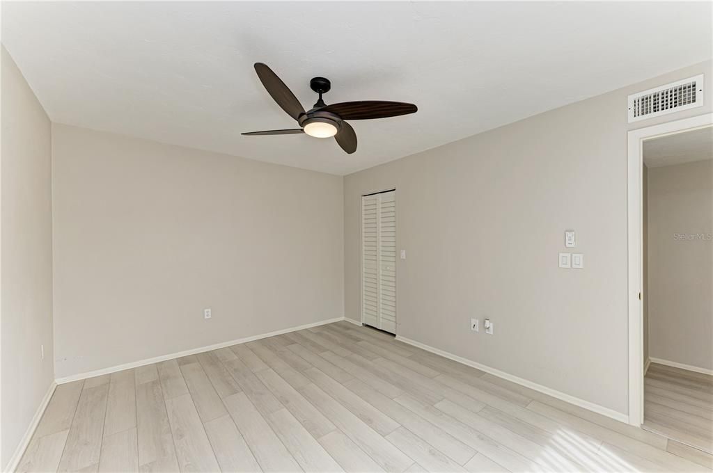 En Venta: $239,000 (2 camas, 2 baños, 1545 Pies cuadrados)