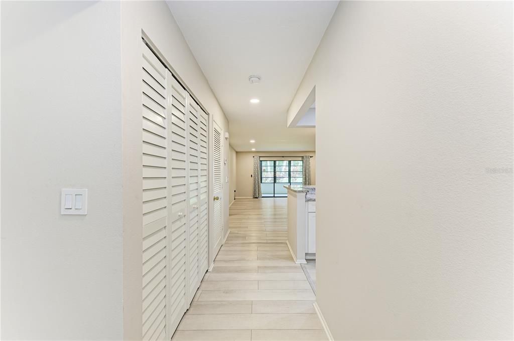 En Venta: $239,000 (2 camas, 2 baños, 1545 Pies cuadrados)