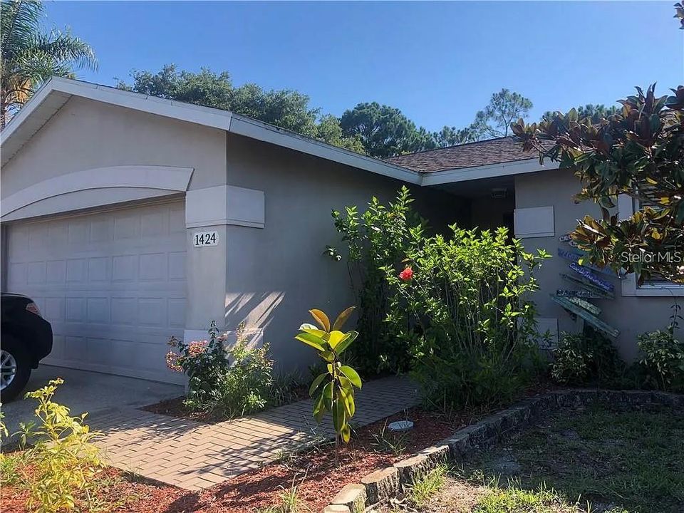 For Rent: $3,000 (3 beds, 2 baths, 1505 Square Feet)