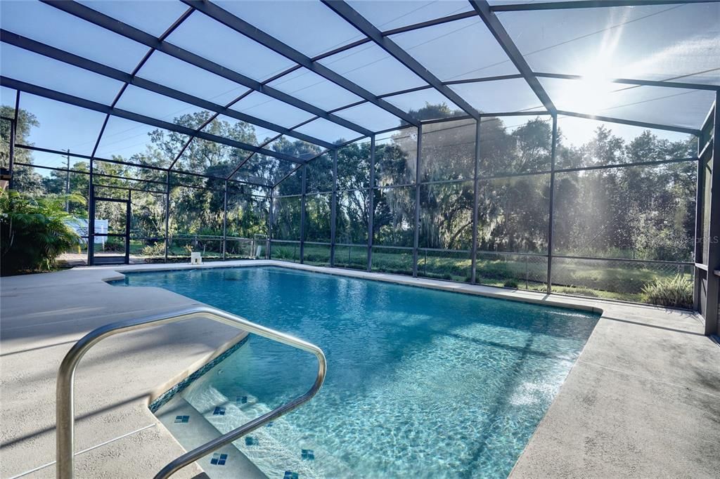 For Sale: $419,000 (3 beds, 2 baths, 1919 Square Feet)