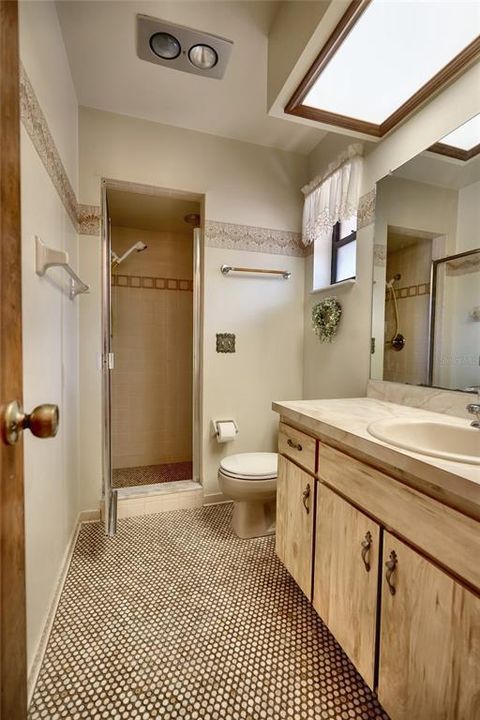 For Sale: $419,000 (3 beds, 2 baths, 1919 Square Feet)