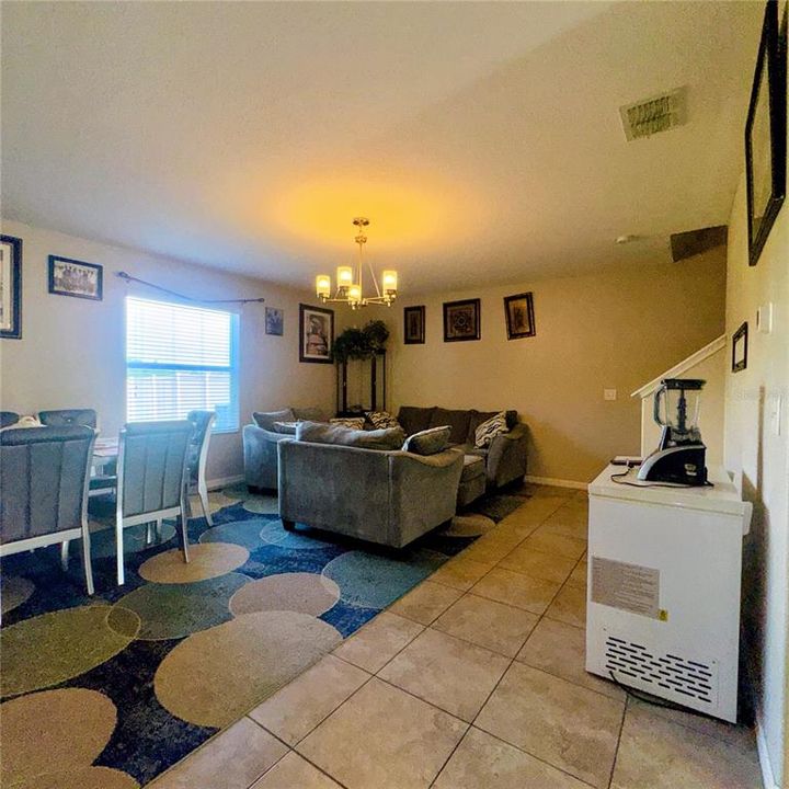 For Sale: $380,000 (4 beds, 2 baths, 2614 Square Feet)