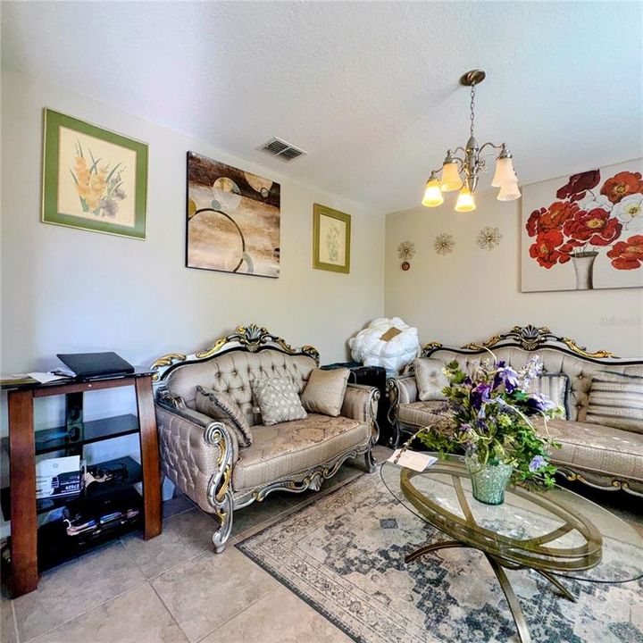 For Sale: $380,000 (4 beds, 2 baths, 2614 Square Feet)